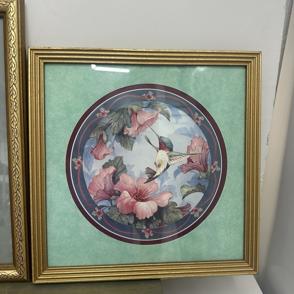 Lot Of 2 Framed Hummingbird & Pink Flowers Art Print Gold Frames Still‎ Life - Picture 6 of 16
